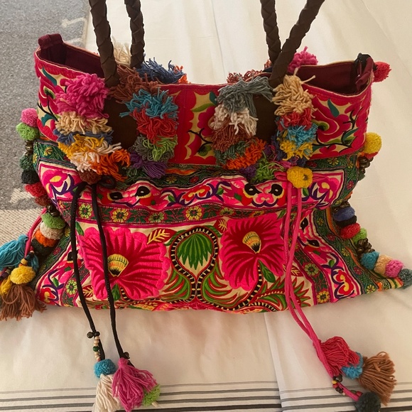 **CLEARANCE - THESE ARE NEW** Embroidery Tote with Pom Poms & Tassels - Picture 5 of 5